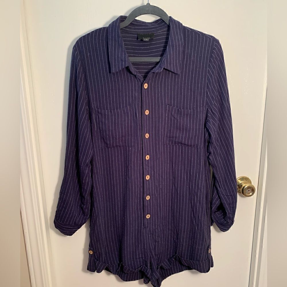 Lumiere GUC navy blue/white striped long sleeve shorts romper Size Small